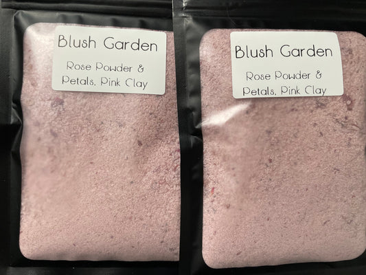 Blush Garden Bath Soak